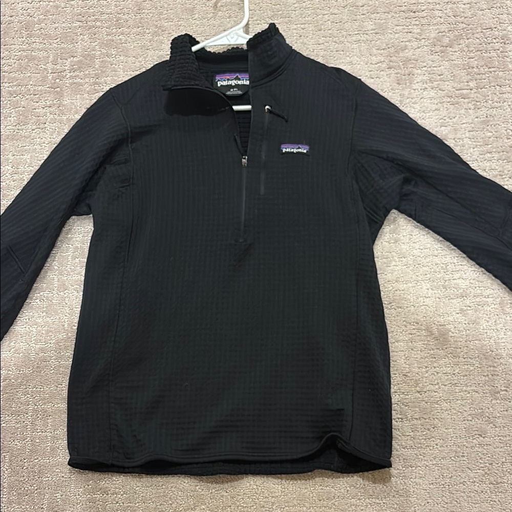 Patagonia Black Half-Zip waffle style fleece